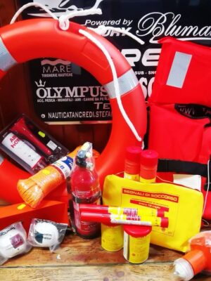 KIT SOCCORSO ENTRO LE 6 MIGLIA